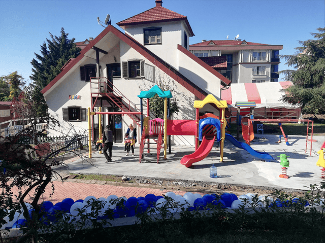 Pera Avcılar Özel Eğitim ve Rehabilitasyon Merkezi